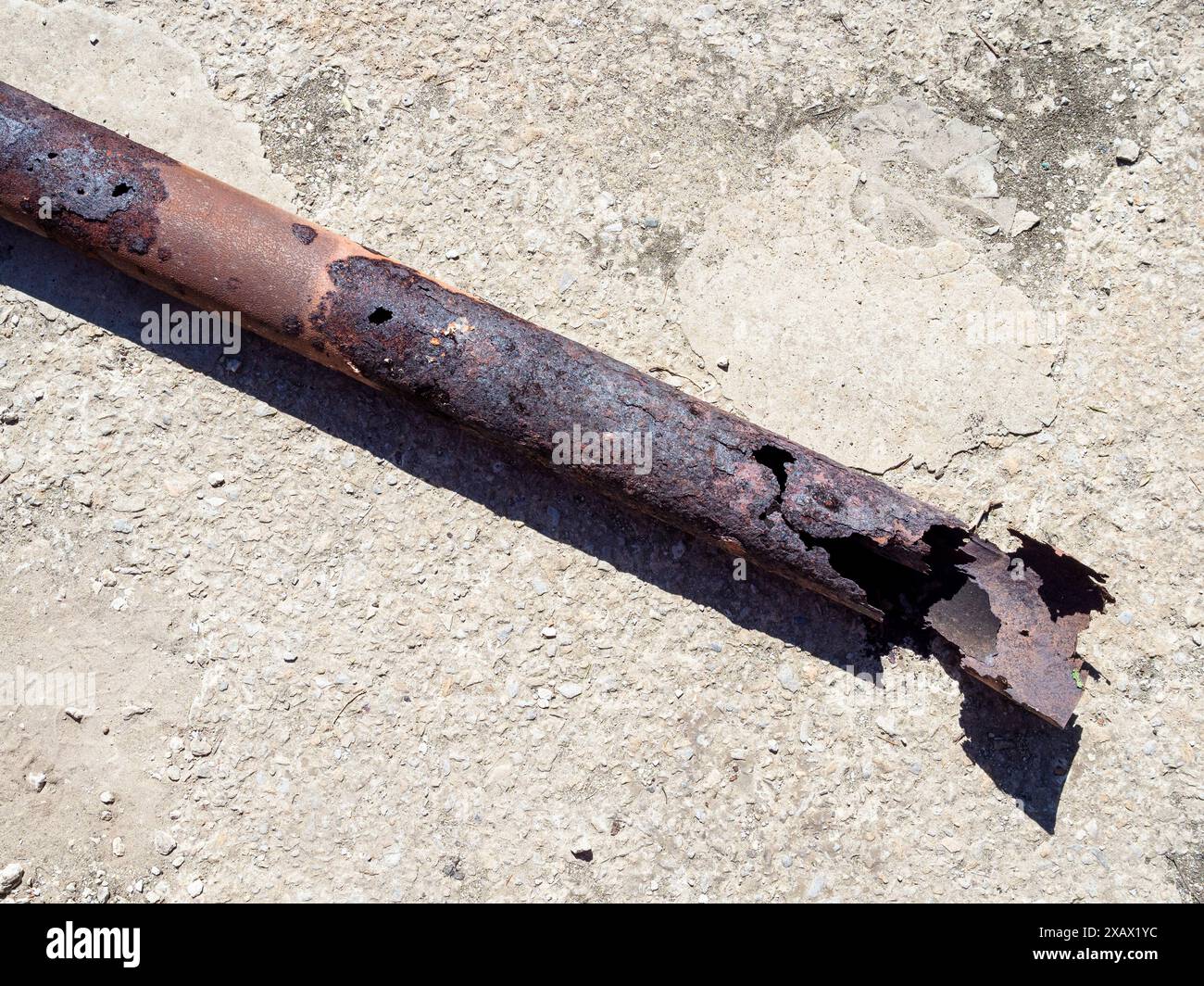 Steel on ground hi-res stock photography and images - Alamy