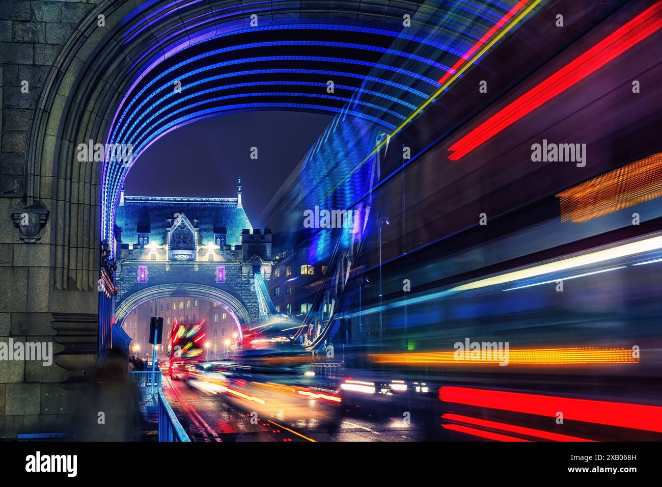 Tower bridge in London at night Stock Photo - Alamy