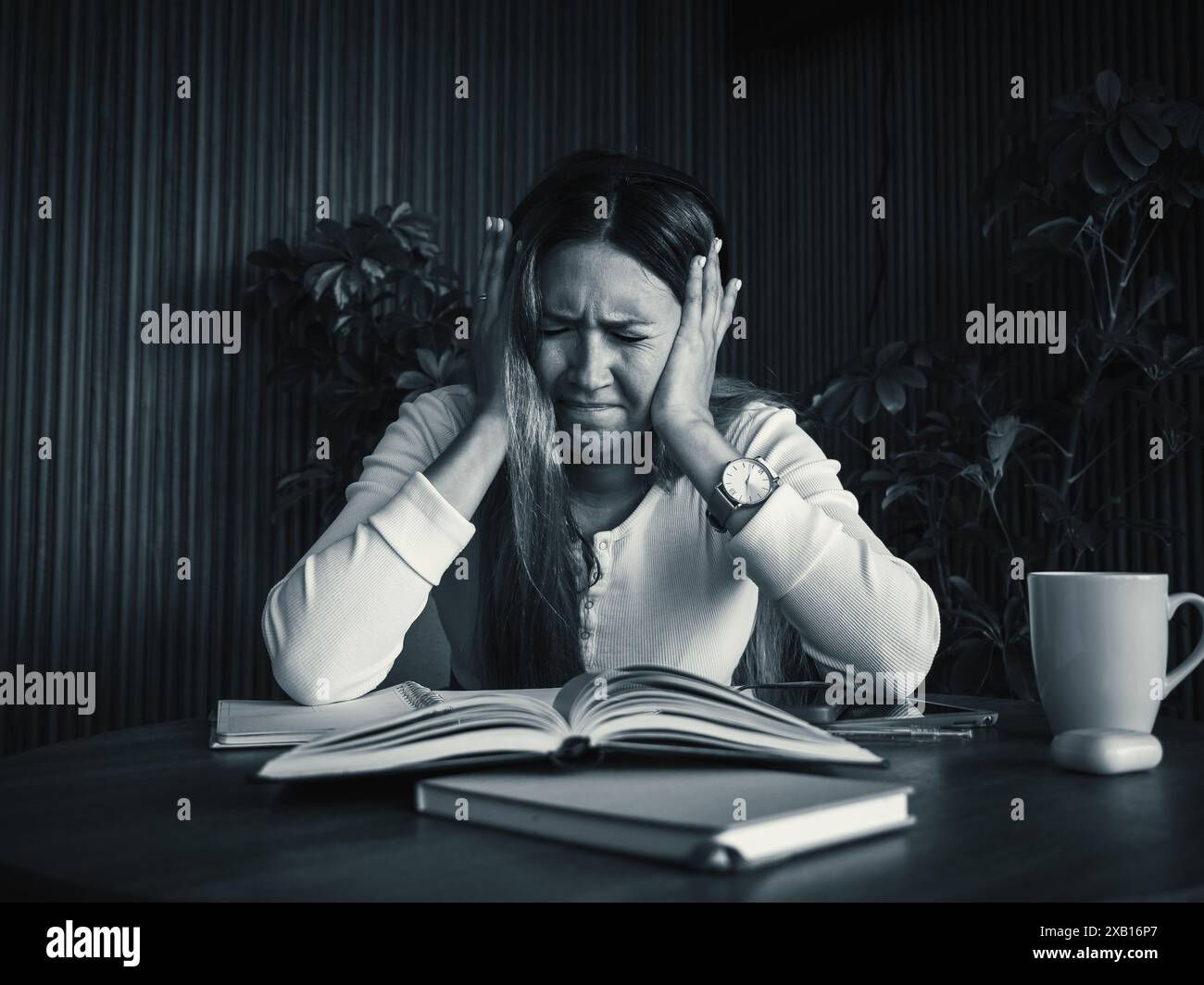 Stressawareness hi-res stock photography and images - Alamy