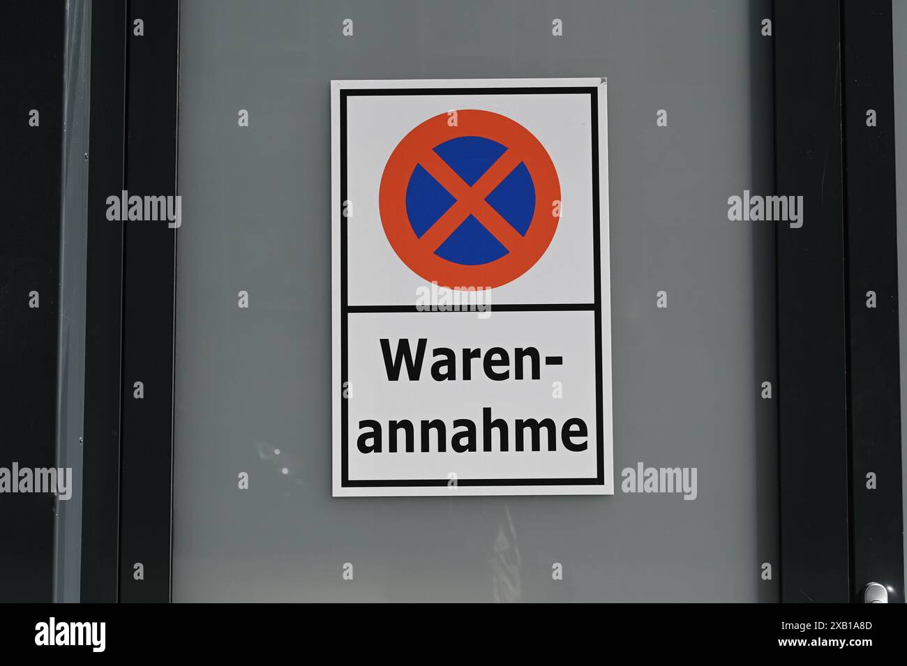 Cologne, Germany. 09th June, 2024. No stopping sign for goods. Credit Horst Galuschka
