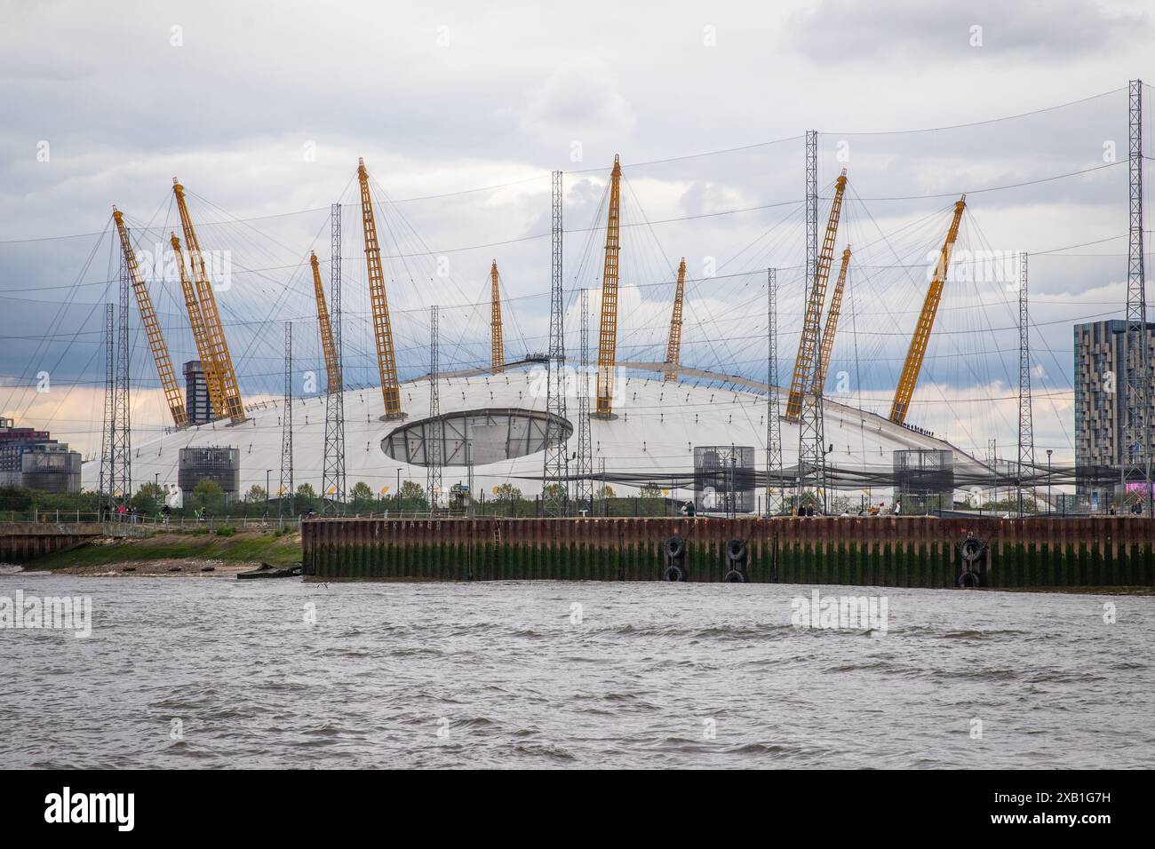 O2 Chelmsford The O2 from the Thames Stock Photo - Alamy