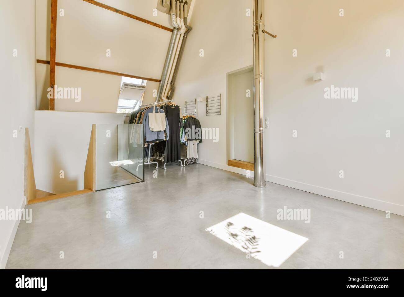 Image showcasing Exposed duct hi-res stock photography and images - Alamy