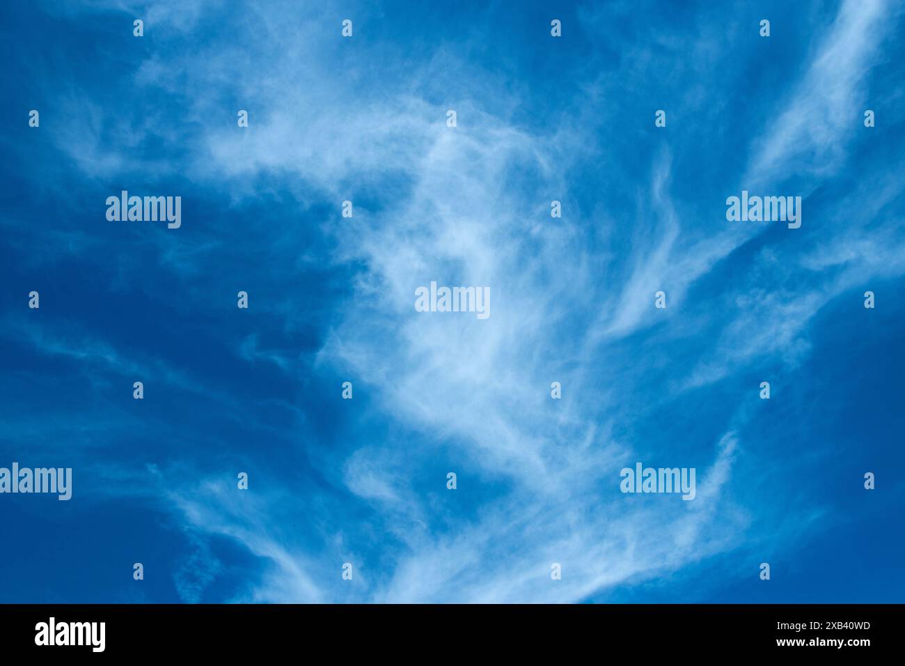 Thin clouds texture hi-res stock photography and images - Alamy