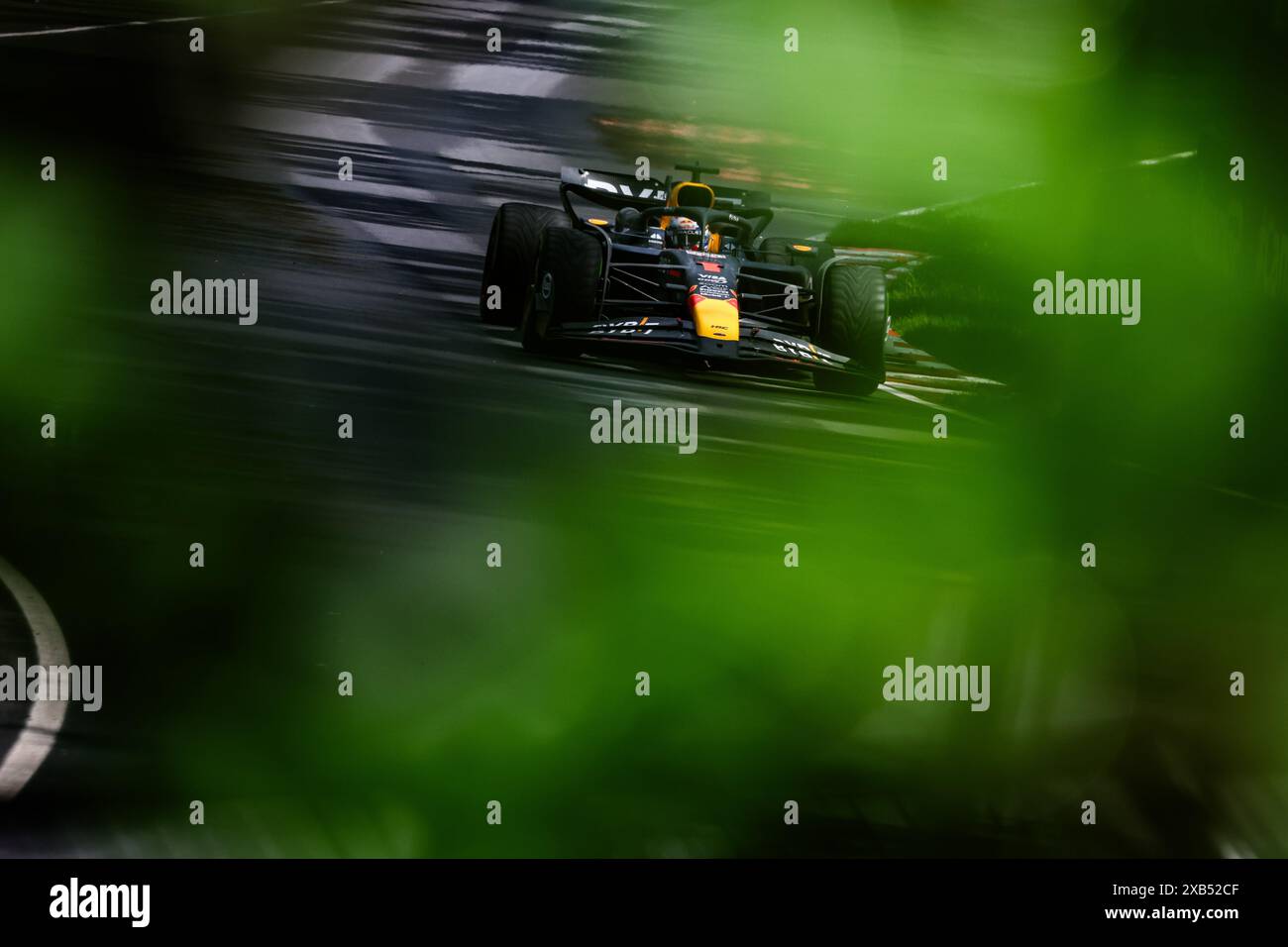 01 VERSTAPPEN Max (nld), Red Bull Racing RB20, action during the