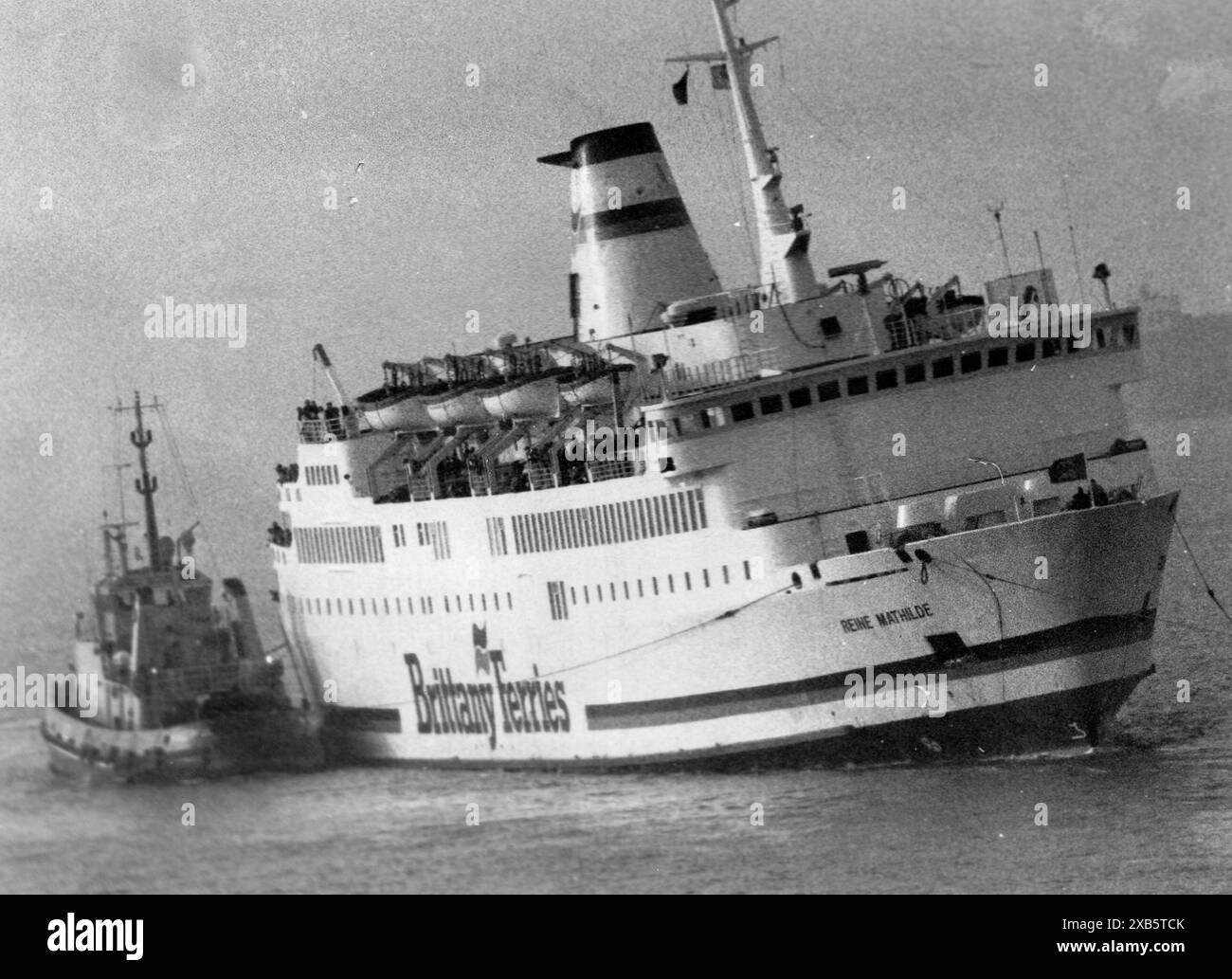 THE BRITTANY FERRIES CROSS CHANNEL FERRY REINE MATILDE IS TOWED INTO