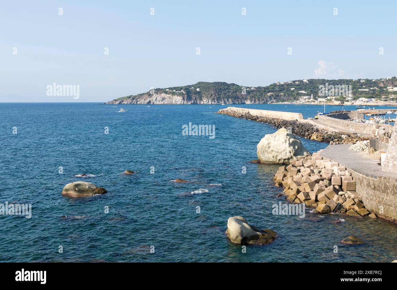 Pathway extending hi-res stock photography and images - Alamy