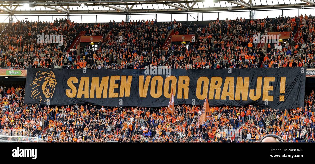 Dutch Fanatics Oranje banner De Kuip Looking Ahead