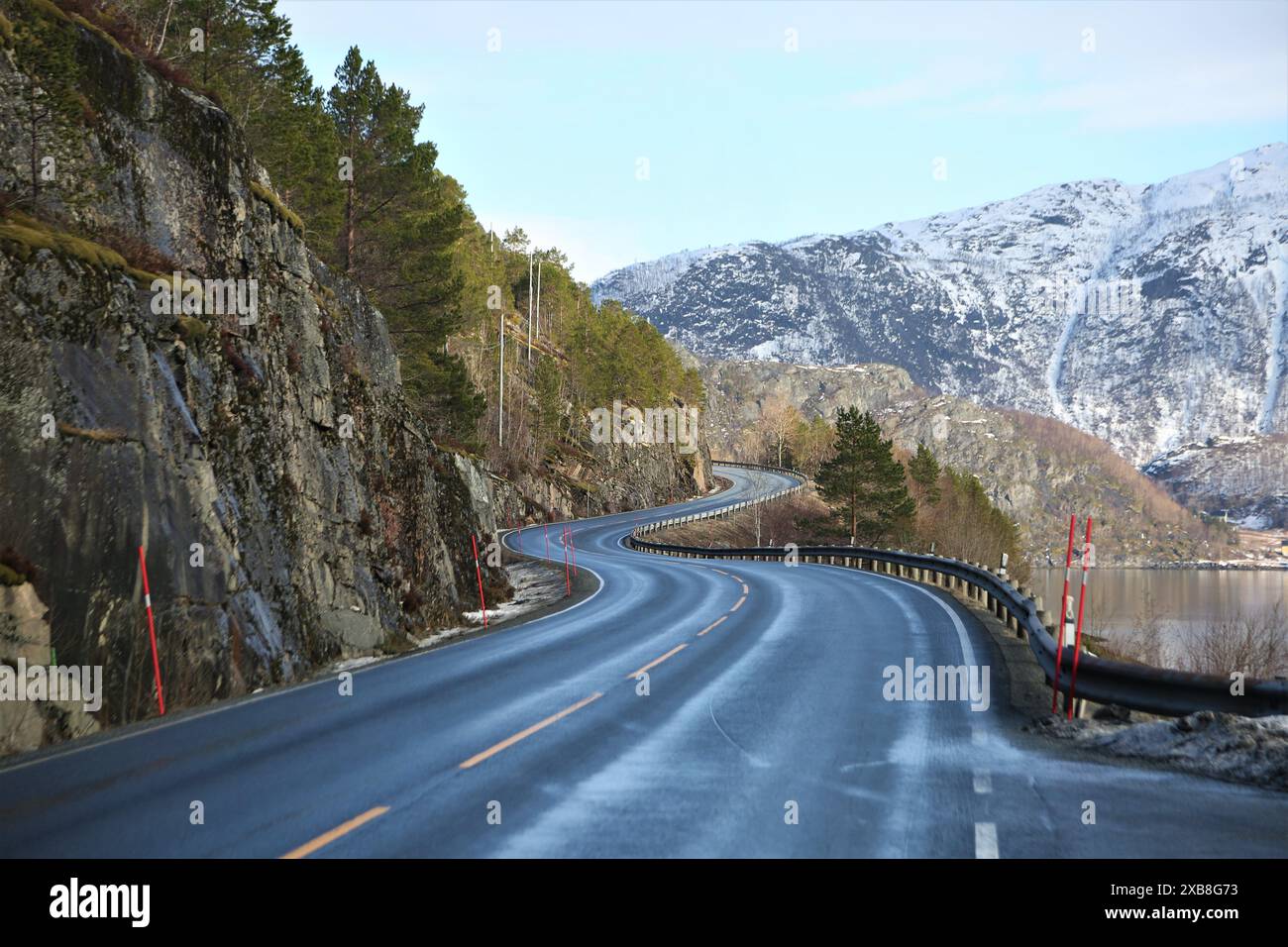 On the Road, Explore the World, Braves road trips, discover, funny journey, Destination, challenge, Road travel, driving Stock Photo