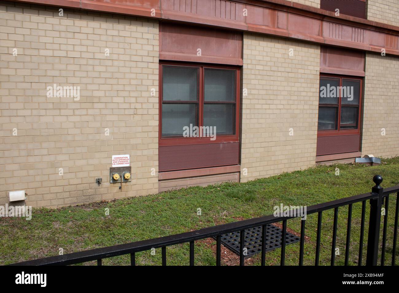 Sign displaying architecture business hi-res stock photography and ...