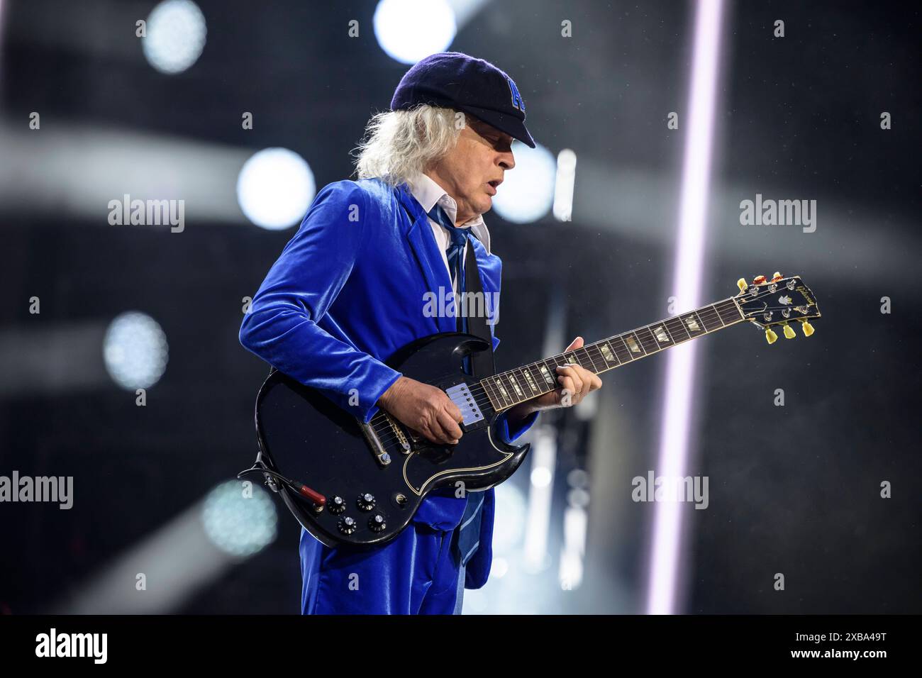AC/DC Angus Young Power Up Tour Europa 2024 live im Olympiastadion