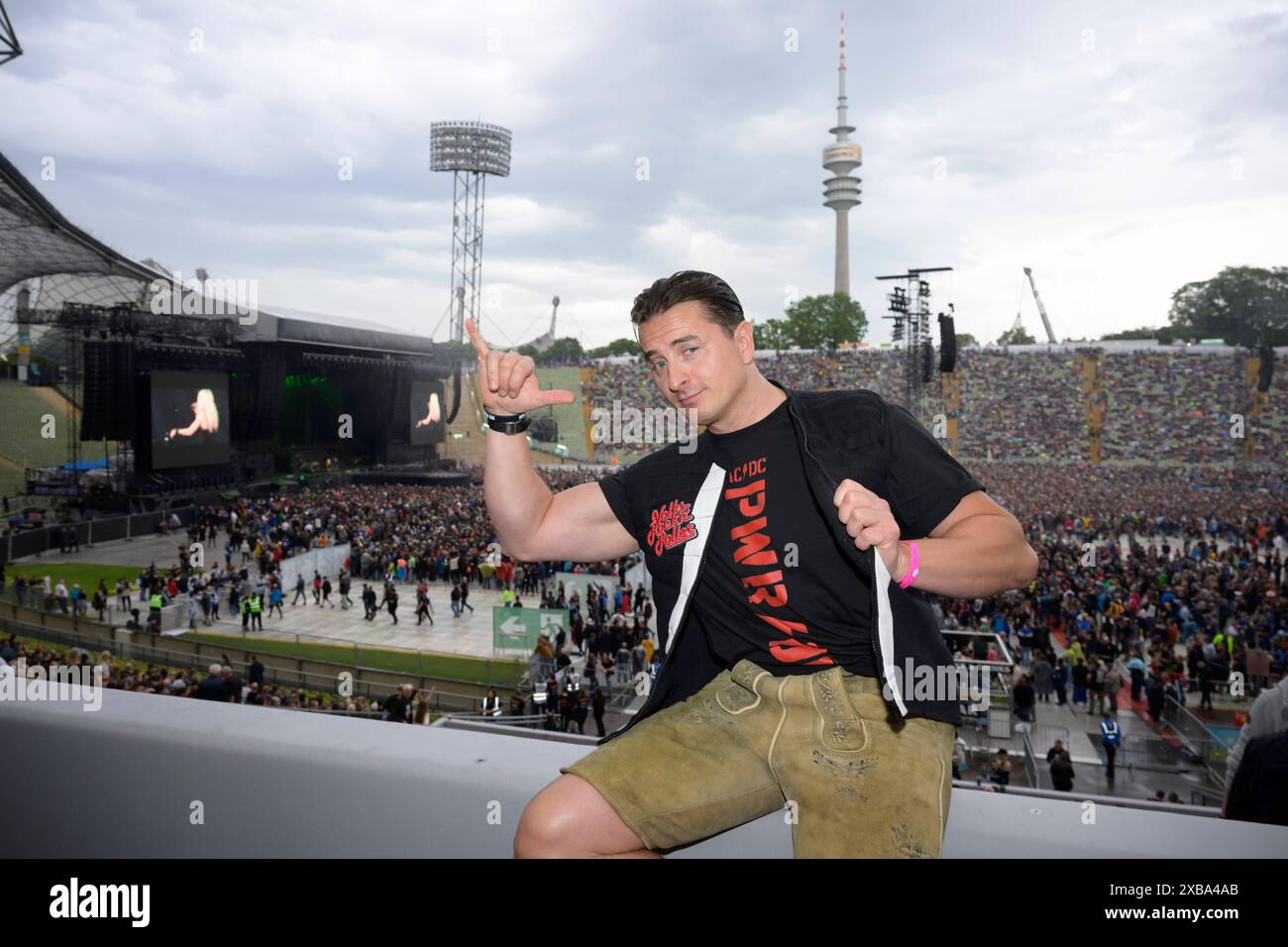 Andreas Gabalier bei der AC/DC Power Up Tour im Olympiastadion, München ...