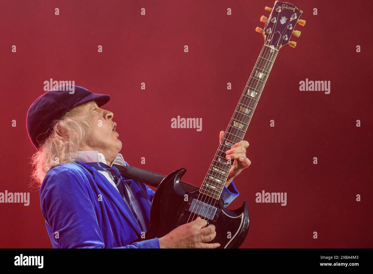 AC/DC Angus Young Power Up Tour Europa 2024 live im Olympiastadion