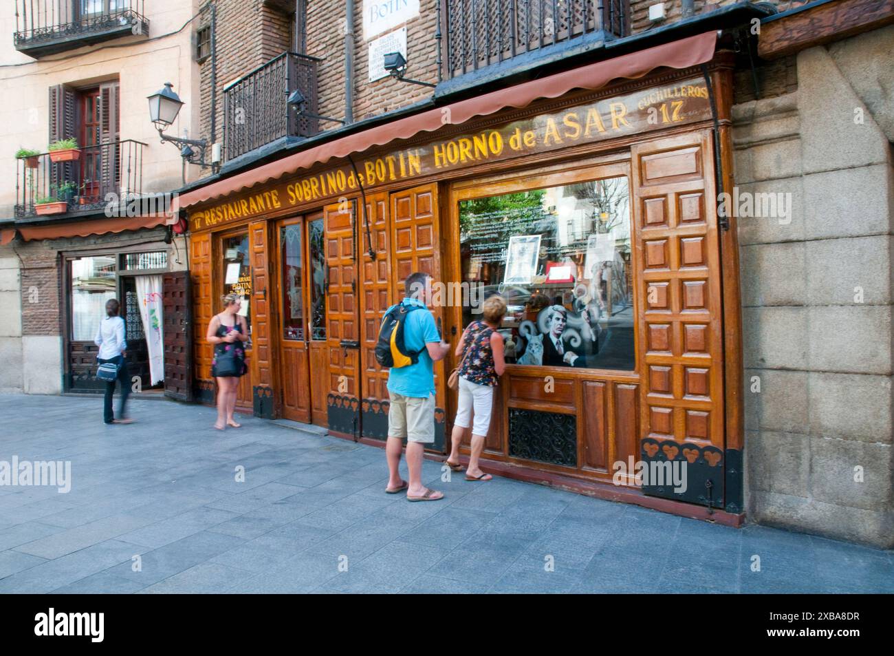 Fachada sobrino de botin restaurante madrid hi-res stock photography ...