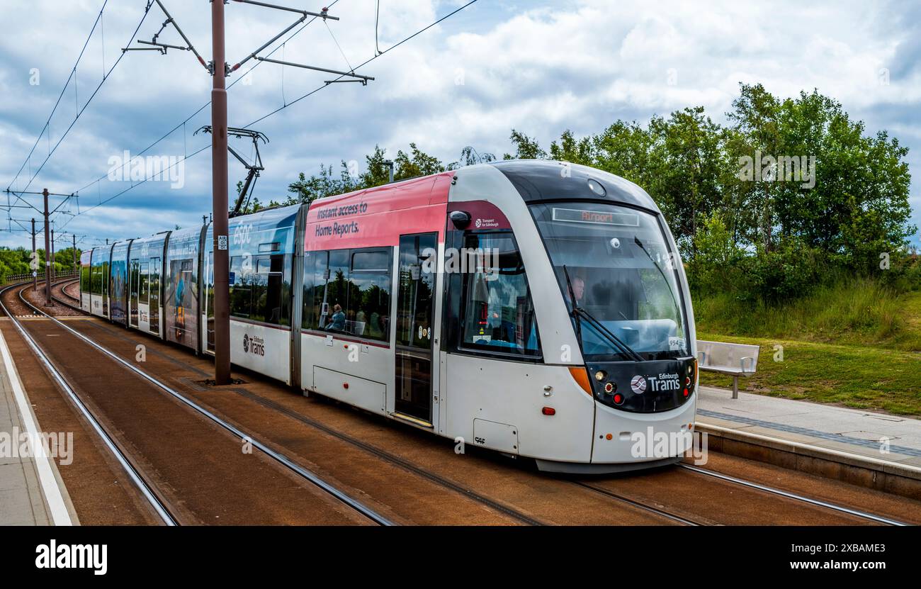 Edinburgh Tram at Ingliston Park & Ride Station, near Edinburgh, Scotland Stock Photo Alamy