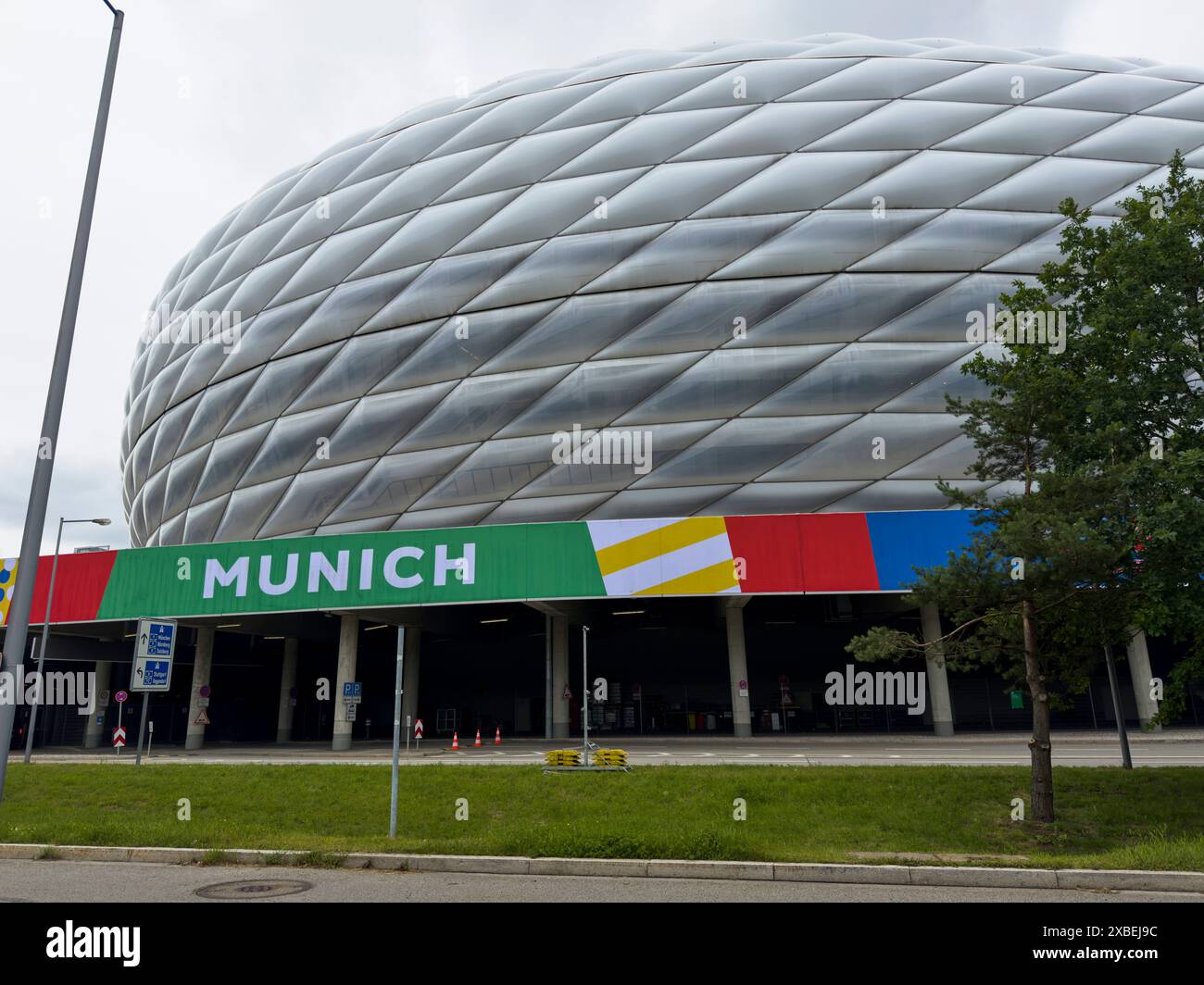 Munich, Germany. 11th June, 2024. Allianz Arena before the start of the Football UEFA European Championships 2024 in Germany, Season 2023/2024, on June 12, 2024 in Munich, Germany. Photographer: ddp images/star-images Credit: ddp media GmbH/Alamy Live News Stock Photo