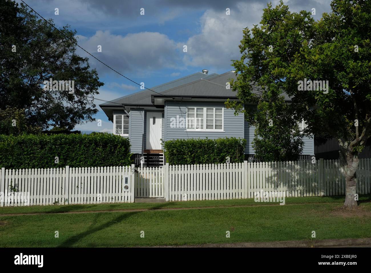Post War house in Brisbane in original condition, casement windows
