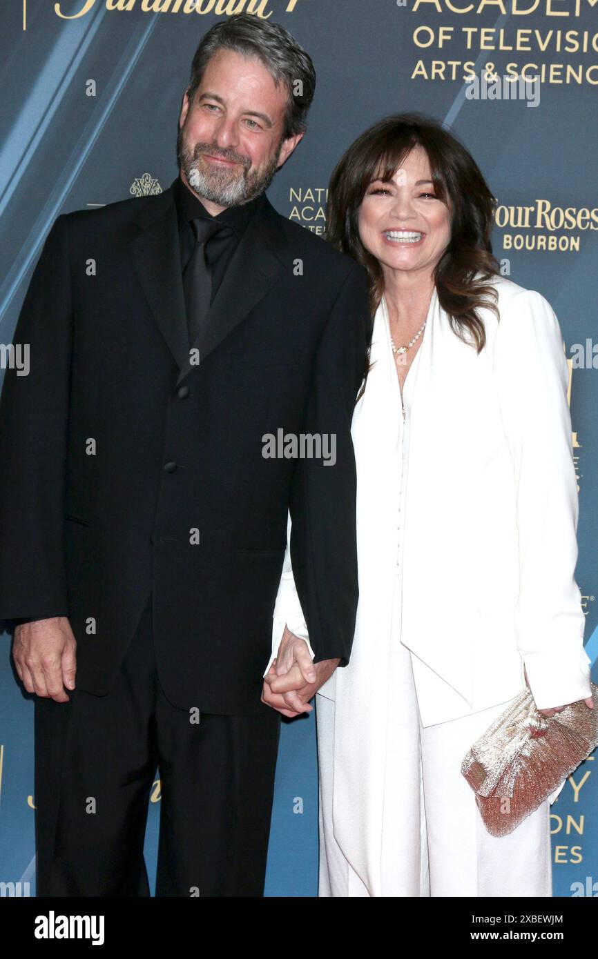 LOS ANGELES JUN 7 Mike Goodnough, Valerie Bertinelli arrives at the