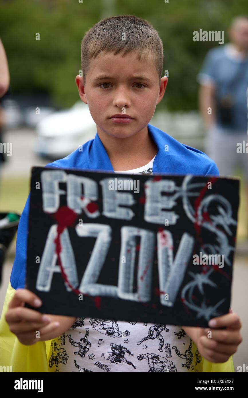 azov boys  