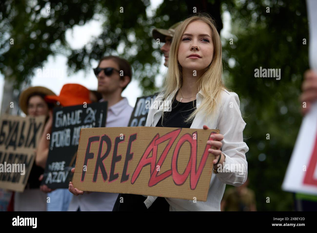 Ukrainian female demonstrating sign hi-res stock photography and images ...