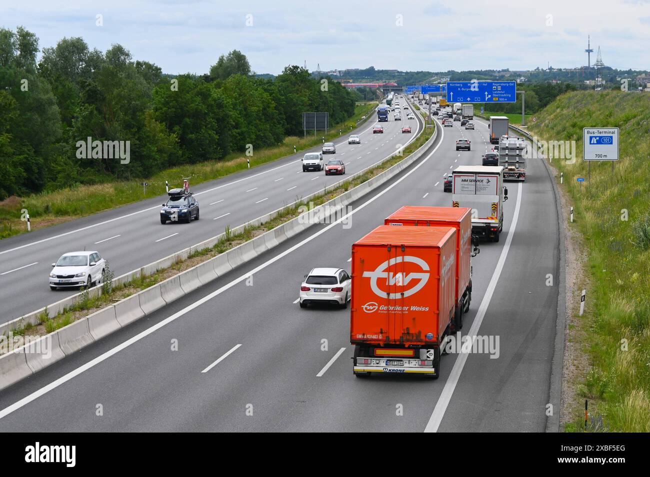 Die Autobahn A3 in Fahrtrichtung Regensburg Nürnberg nach dem sechsstreifigen Ausbau *** The
