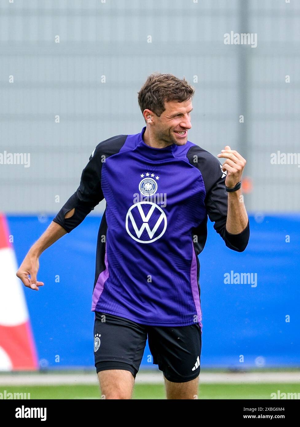 Thomas Mueller (Deutschland , #13) lachend, GER, DFB, Training ...