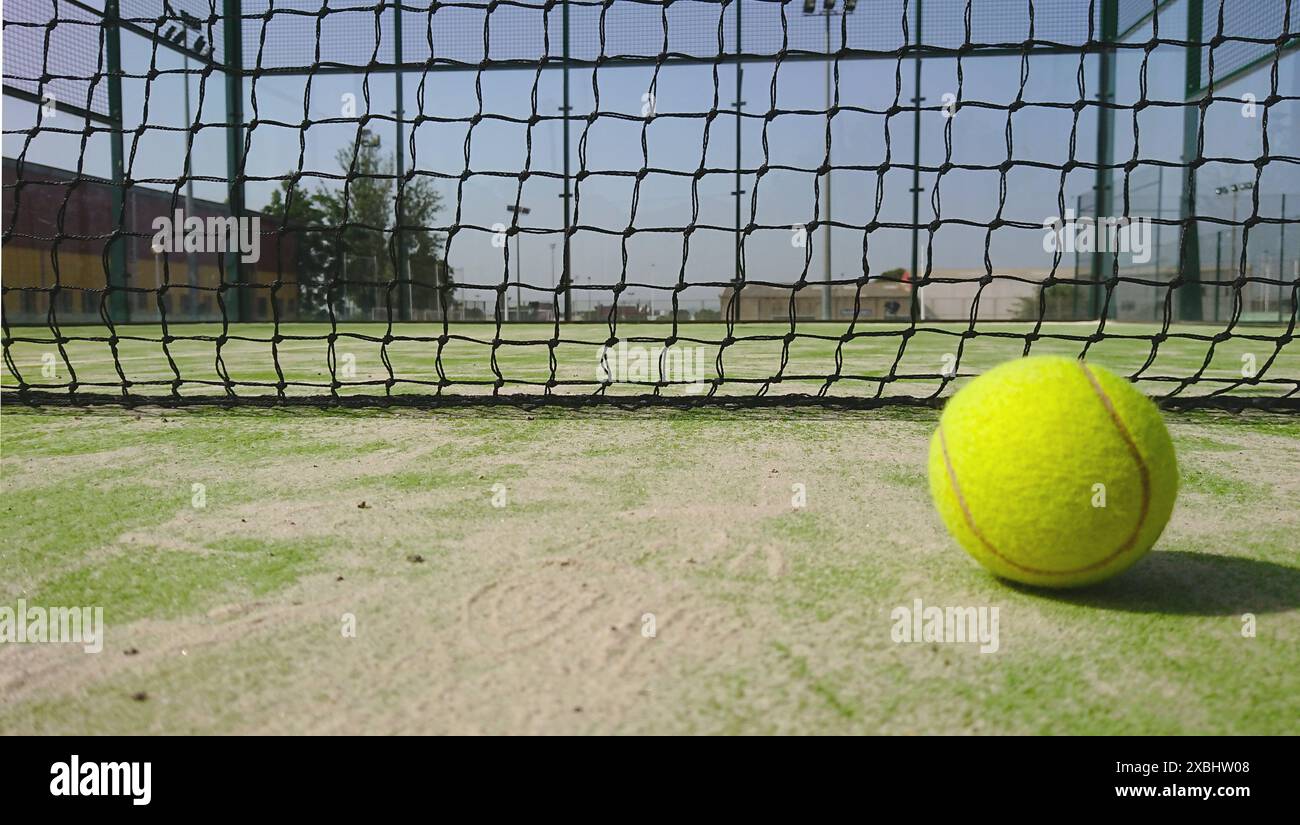Ball on paddle court hi-res stock photography and images - Alamy