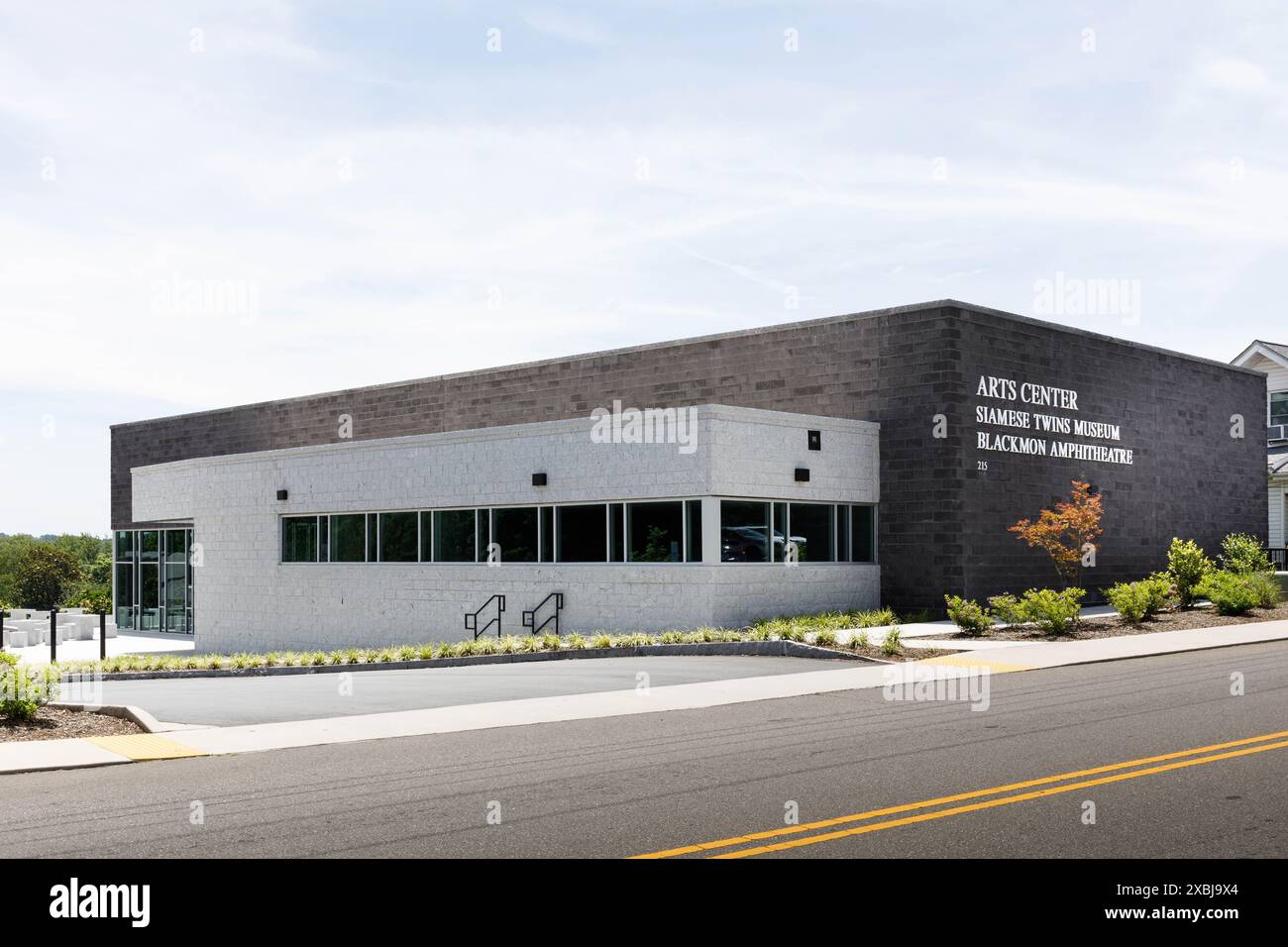 Airy Building Mt. Airy, NC, USA-June 1, 2024: Diagonal front view of the modern, flat ...