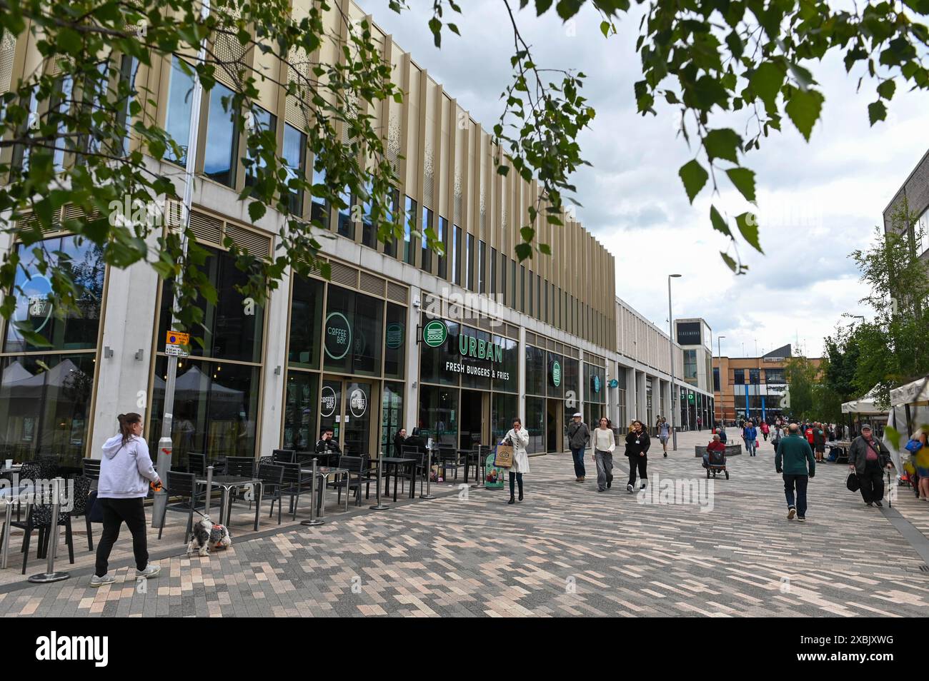 The Glassworks and Cineworld complex in Barnsley South Yorkshire Stock Photo