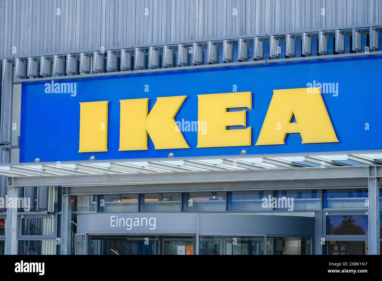 Neuss 12.06.2024 Ikea Schwedisches Möbelhaus Neuss Nordrhein-Westfalen Deutschland *** Neuss 12 06 2024 Ikea Swedish furniture store Neuss North Rhine-Westphalia Germany Stock Photo