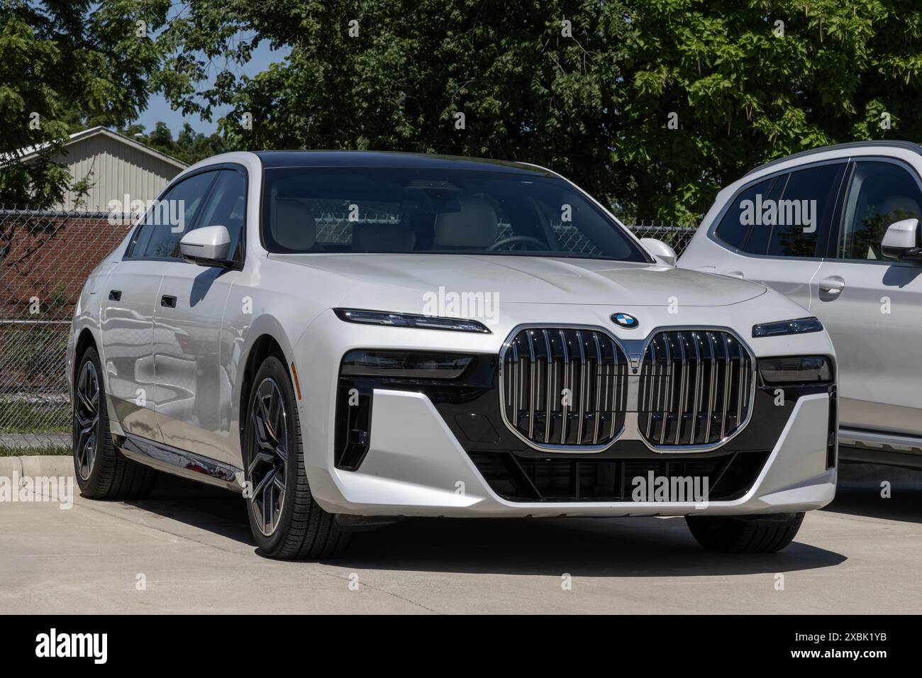 Lafayette June 11, 2024 BMW 740i xDrive AWD display at a dealership