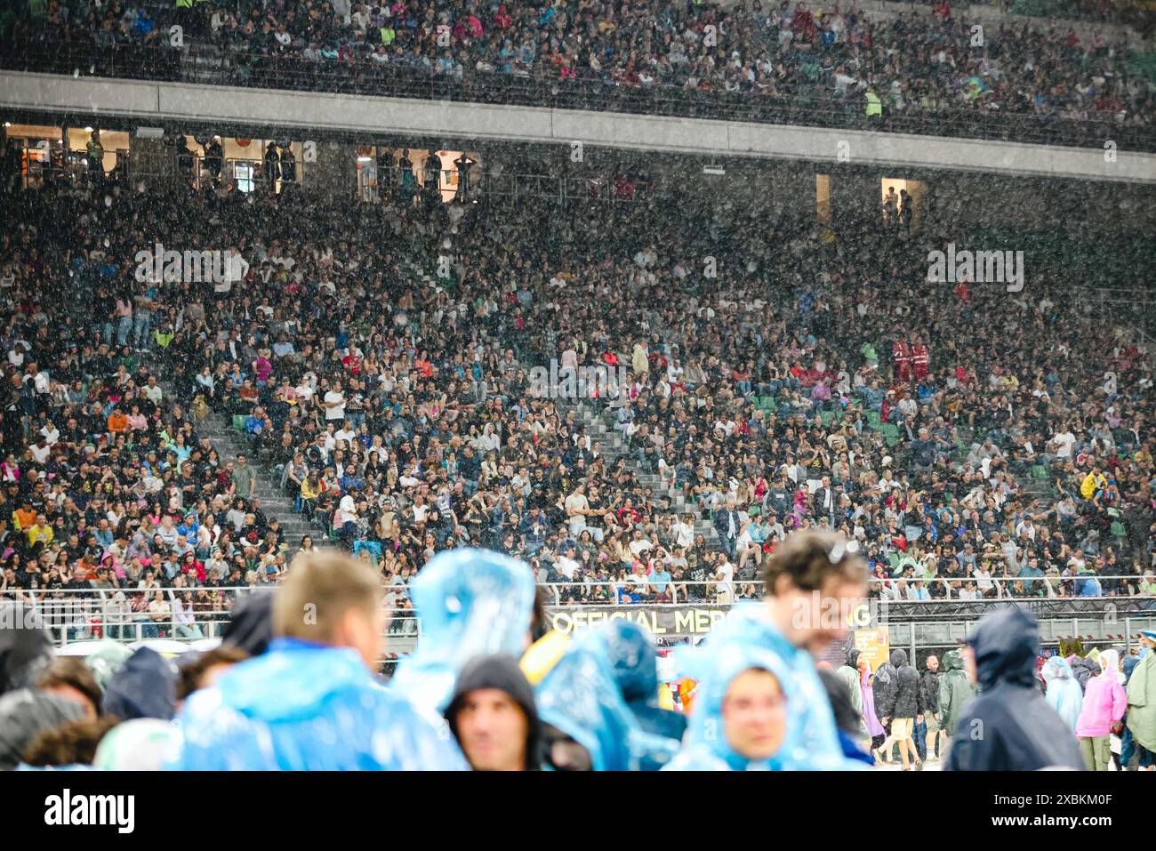 Live 2024 tour hires stock photography and images Alamy