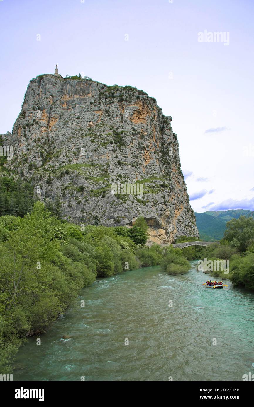 Rock Le Roc on the Verdon river, mountain, summit, landscape ...
