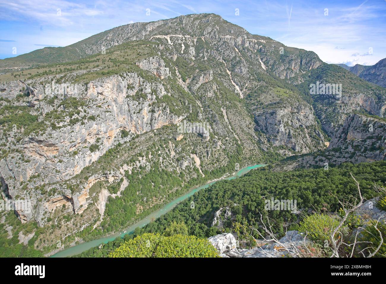 Verdon Rifts Gorges du Verdon, Verdon Gorge with mountain landscape, Verdon, river ...