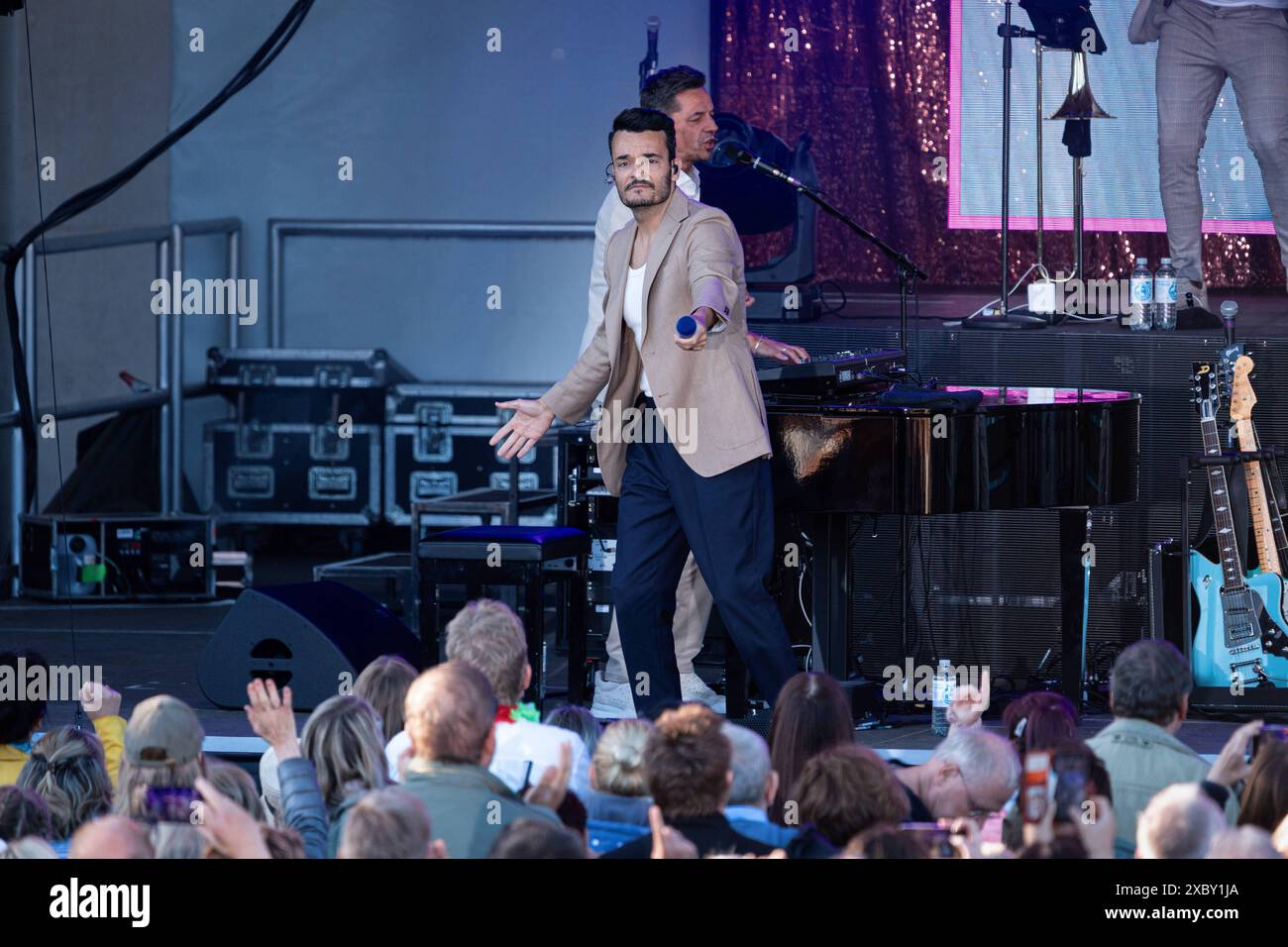 Entertainer und Sänger Giovanni Zarrella tritt mit seiner Show Eine