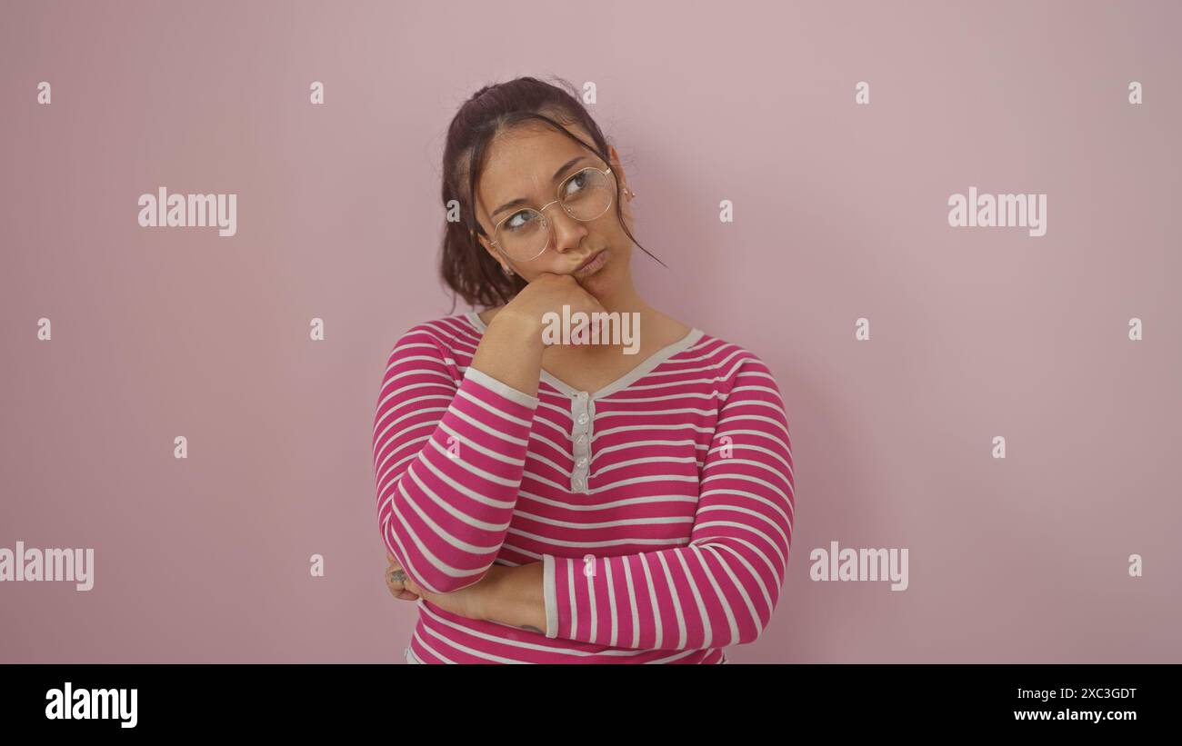Woman wearing pink shirt glasses hi-res stock photography and images ...