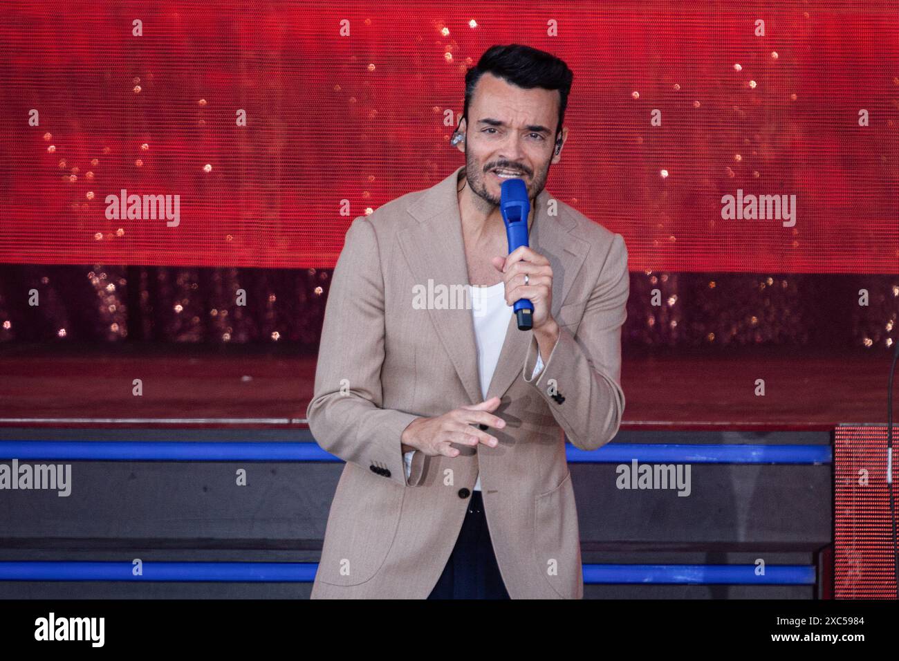 Berlin, Germany. 13th June, 2024. Entertainer and singer Giovanni Zarrella is performing his show ''An Italian Summer Night'' in the Gardens of the World in Berlin, Germany, on June 13, 2024. (Photo by Marten Ronneburg/NurPhoto) Credit: NurPhoto SRL/Alamy Live News Stock Photo