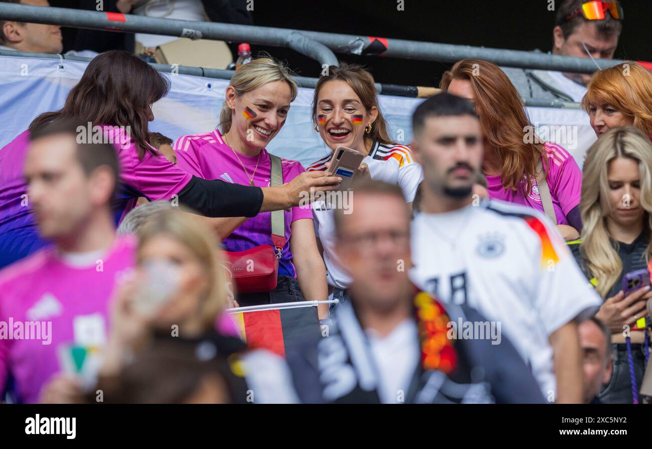 Girls Munich