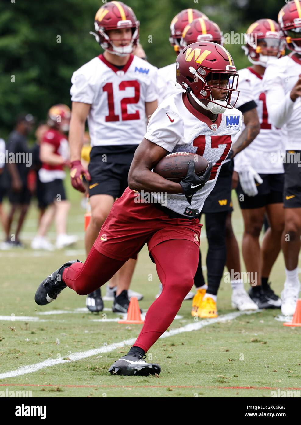 Washington Commanders wide receiver Terry McLaurin (17) performing drills at mini camp at the