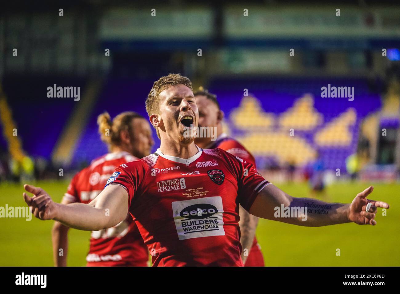 Sports photographer hi-res stock photography and images Sports photographer hi-res stock photography and images