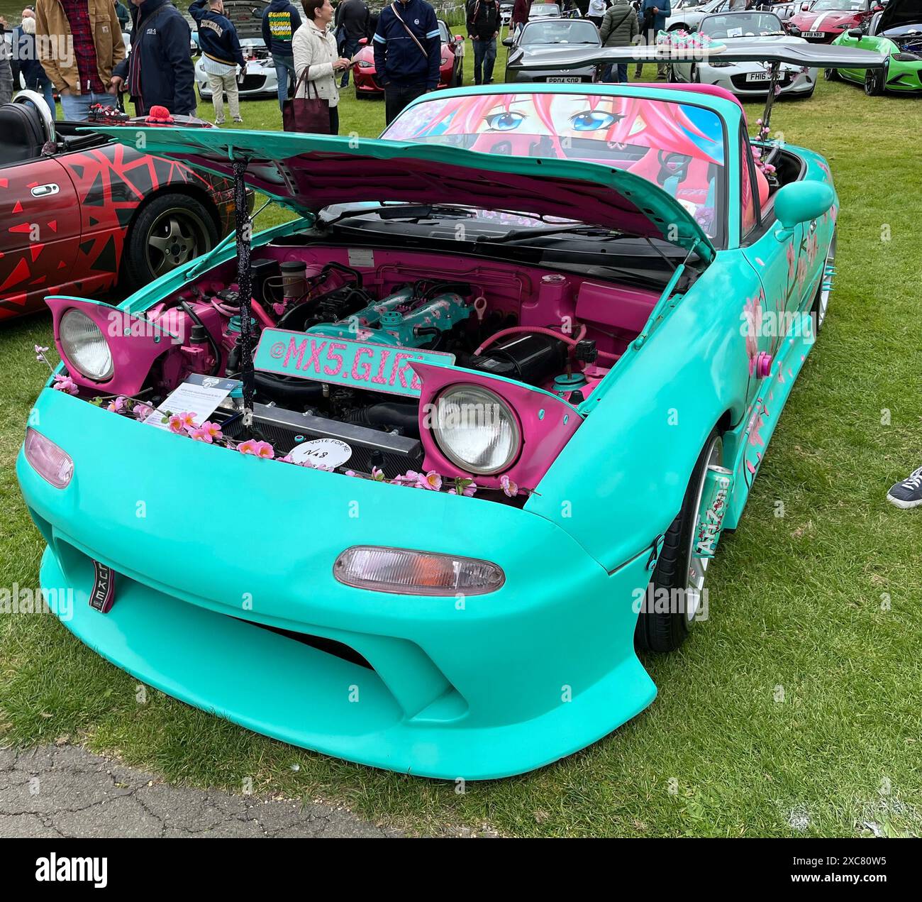Mazda miata engine hires stock photography and images Alamy