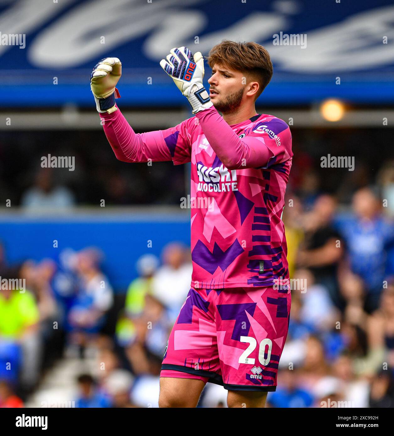2nd September 2023; St Andrews, Birmingham, West Midlands, England; EFL Championship Football, Birmingham City versus Millwall; Matija Sarkic of Millwall encourages his team Stock Photo