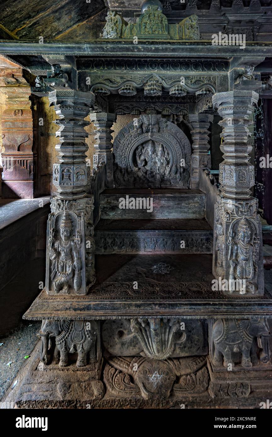 06 04 20014 Stone triloka mandapa with Shiva and Parvathi sitting on the throne in SRI MADHUKESHWARA TEMPLE BANAVASI Karnataka India Asia. Stock Photo