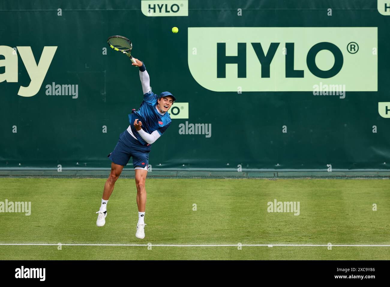 Halle Westf, Westfalen, Deutschland. 15th June, 2024. Adam Walton (AUS) serves during the 31. TERRA WORTMANN OPEN, ATP500 - Mens Tennis (Credit Image: © Mathias Schulz/ZUMA Press Wire) EDITORIAL USAGE ONLY! Not for Commercial USAGE! Stock Photo