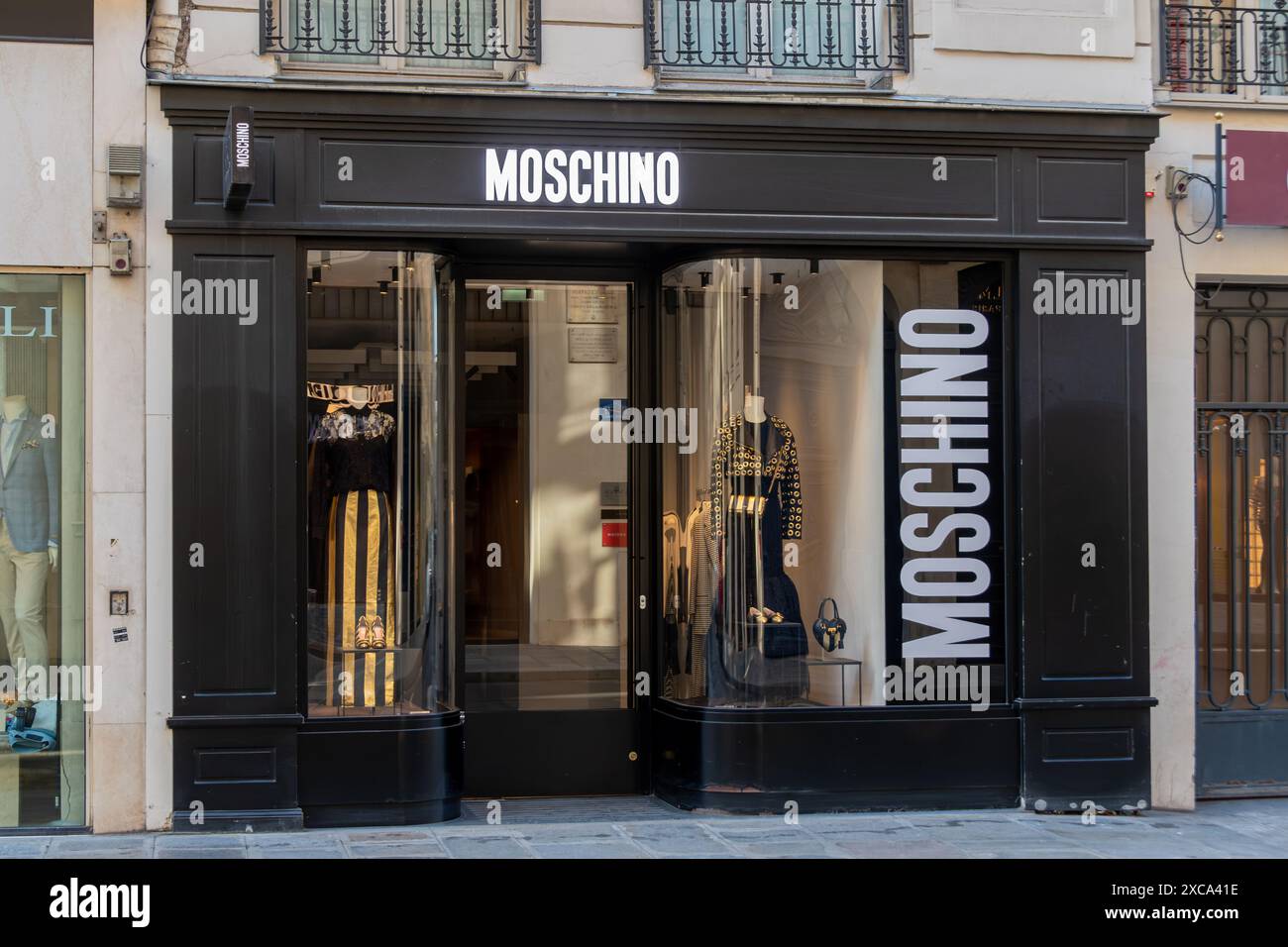 Moschino fr sale