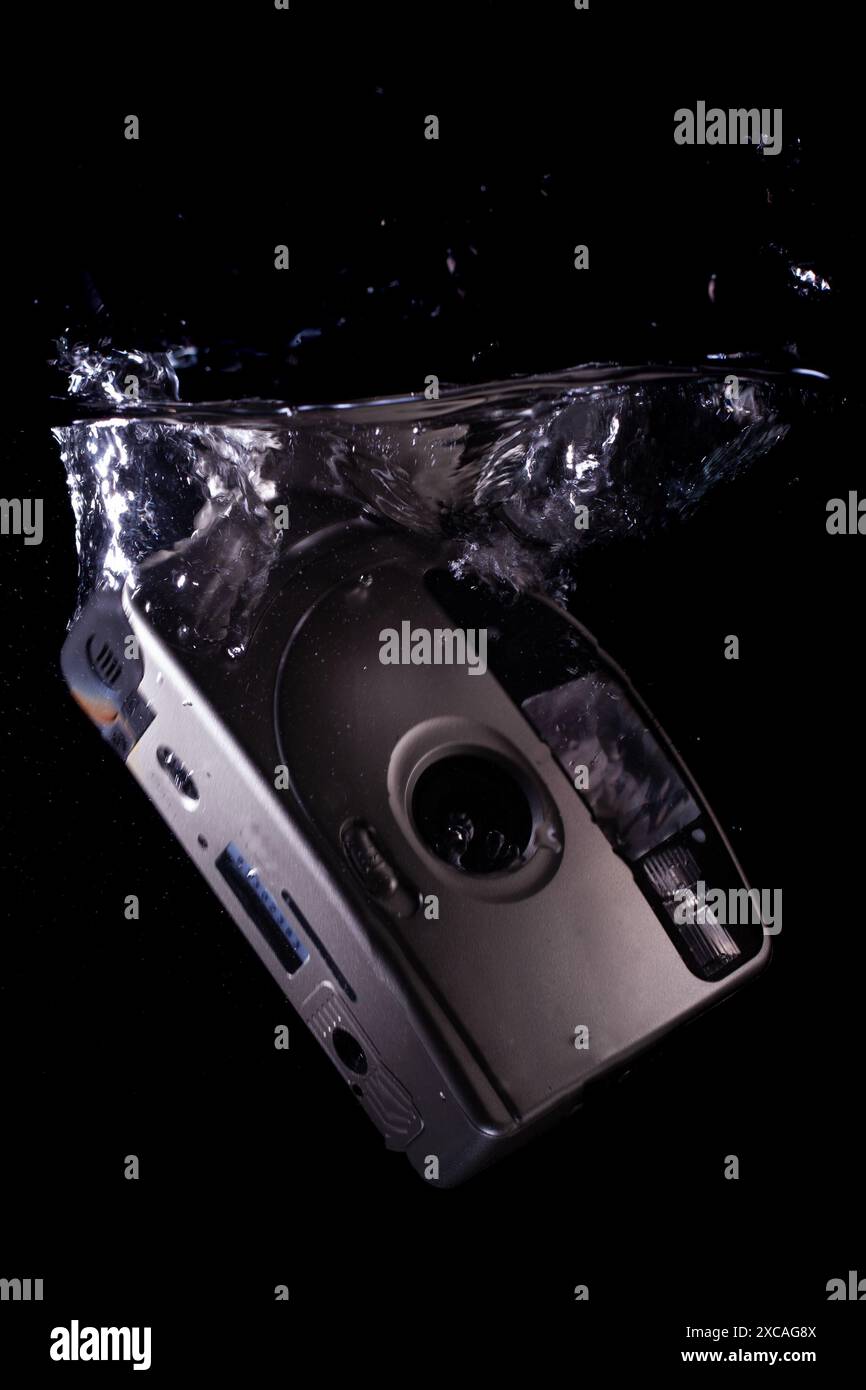 Vintage Camera Dropped into Water Stock Photo - Alamy