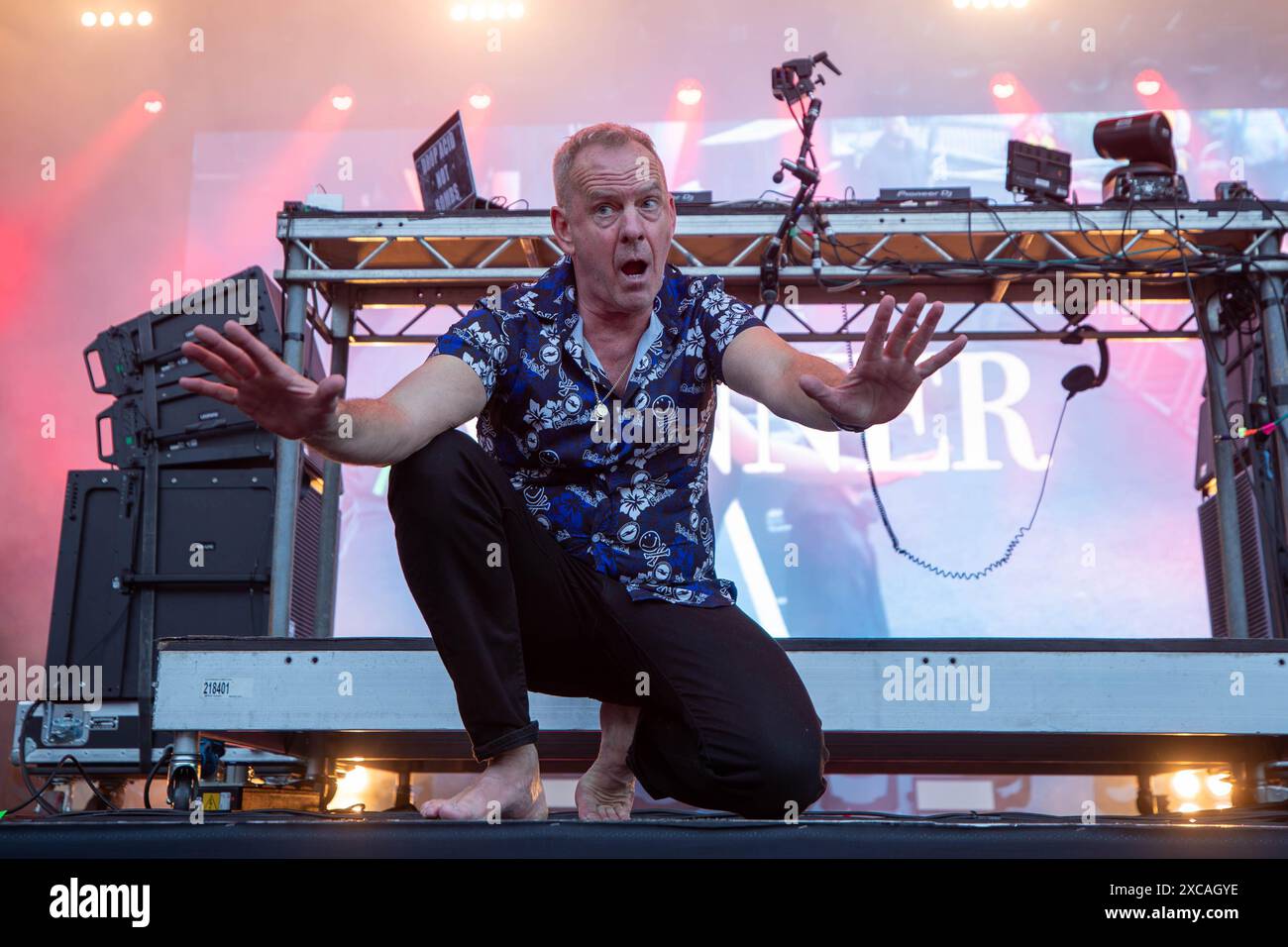 Bodelva, Cornwall,, UK. Saturday 15 June 2024 Fatboy Slim English ...