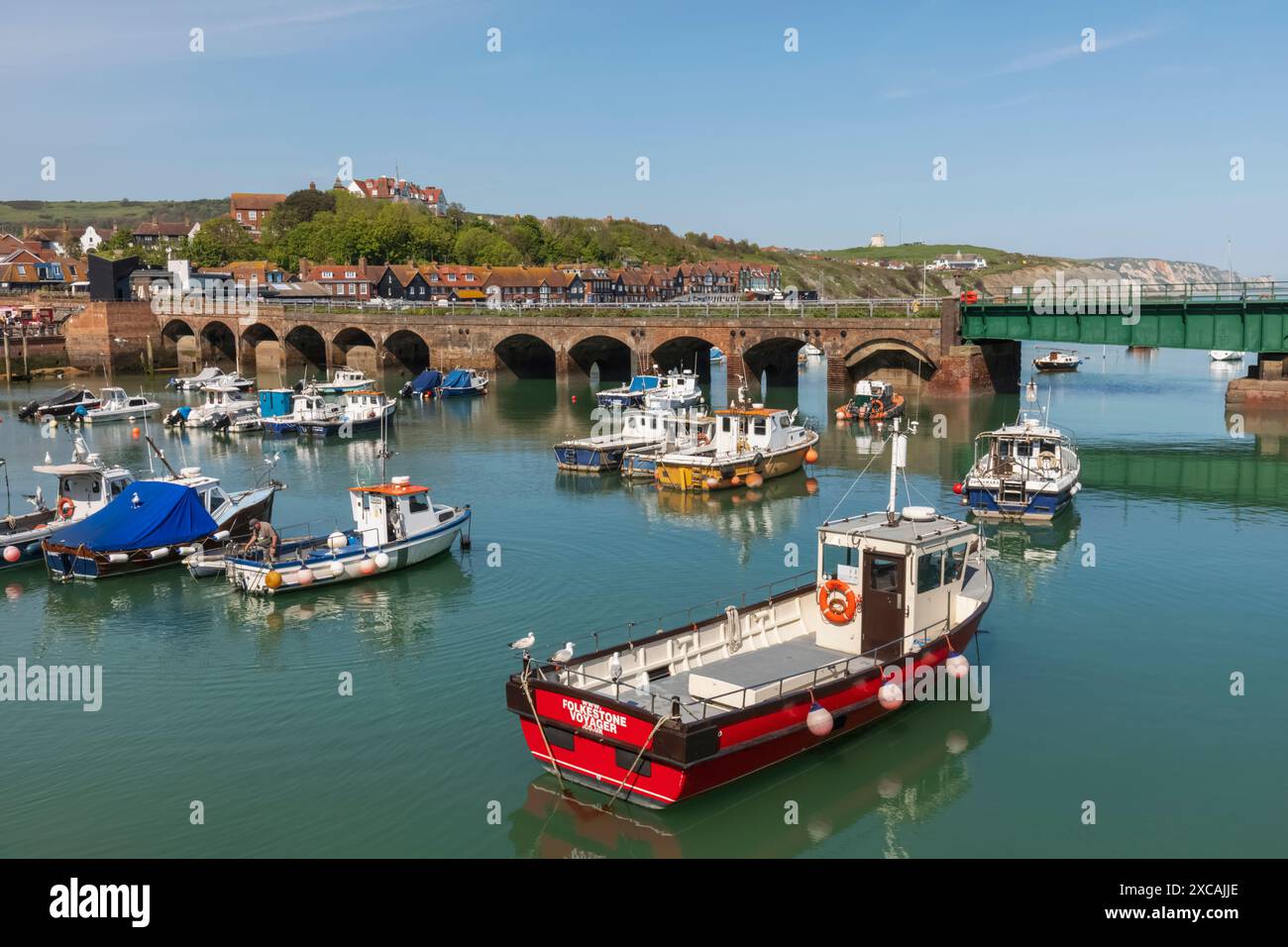 Folkestone harbour with boats hi-res stock photography and images - Alamy