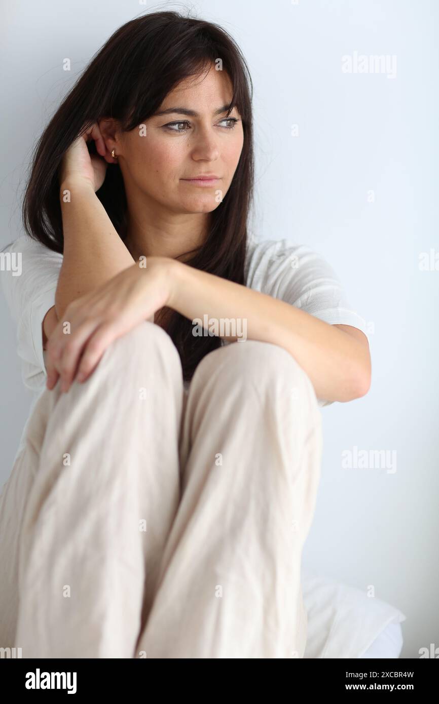 View portrait seated woman hi-res stock photography and images - Alamy