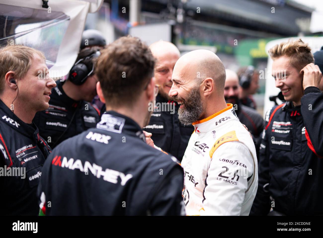porsche-manthey-purerxcing-celebrates-their-win-with-shahin-yasser-aus