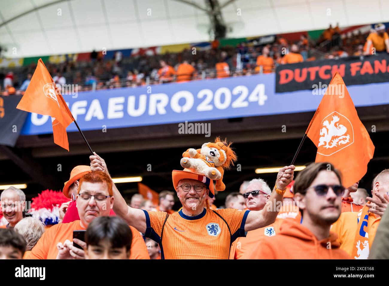 Hamburg, Germany. 16th, June 2024. Football fans of the Netherlands ...